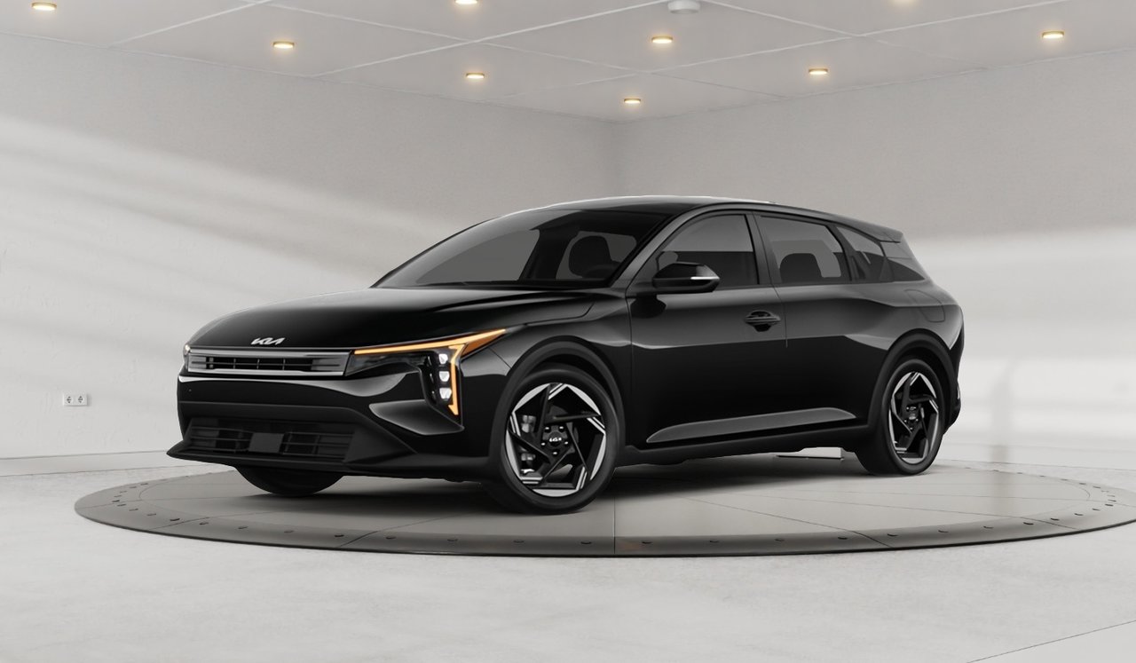 2026 Kia K4 Hatchback EX FWD