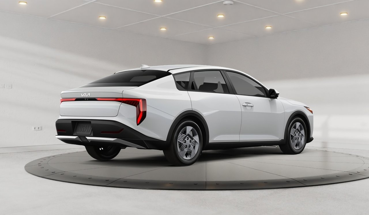 2026 Kia K4 LX-2