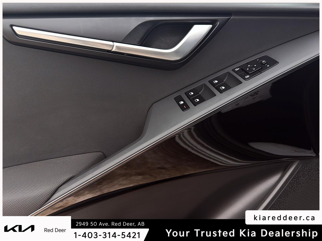 2025 Kia Niro HEV EX-17