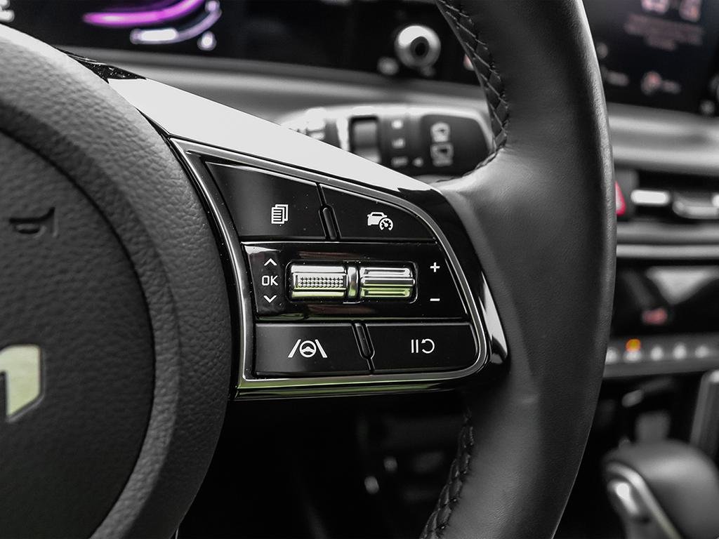 2026 Kia Seltos EX-12