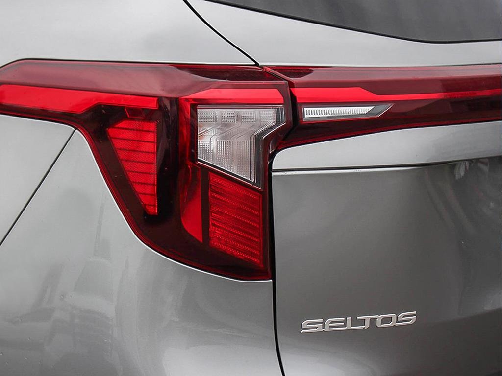 2026 Kia Seltos LX FWD-10