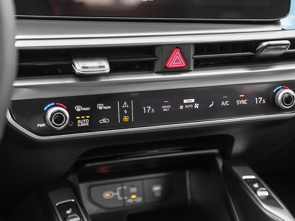 2026 Kia Sorento HEV LX AWD-24
