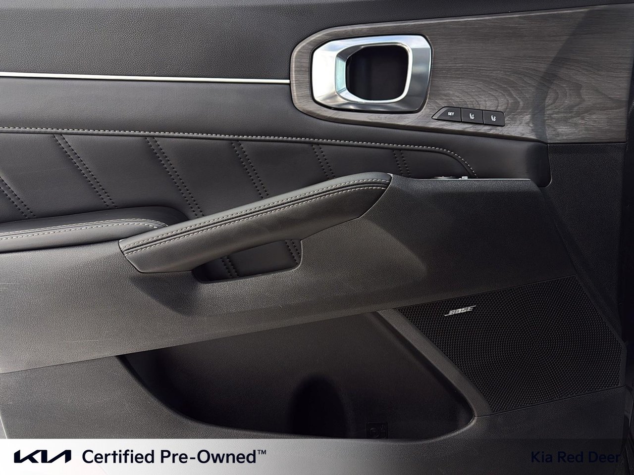 2025 Kia Sorento X-Line Limited-17