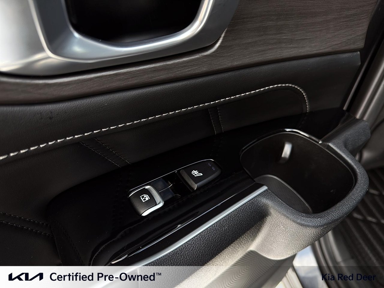 2025 Kia Sorento X-Line Limited-19