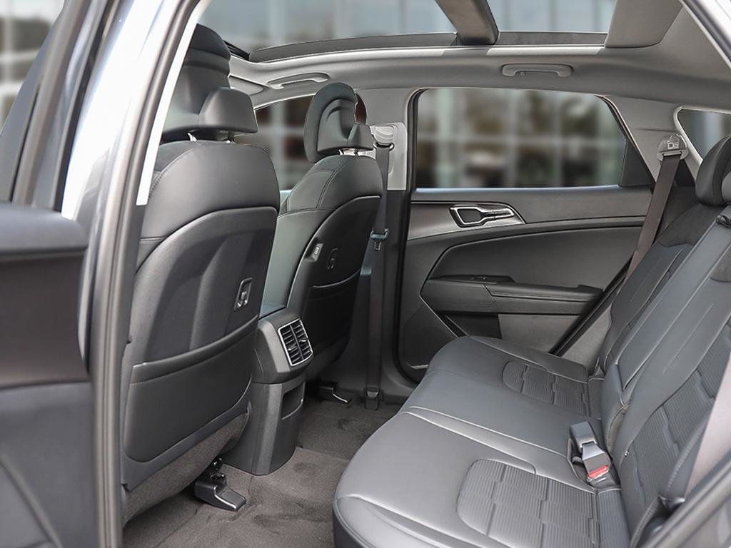 2026 Kia Sportage PHEV EX Premium-19