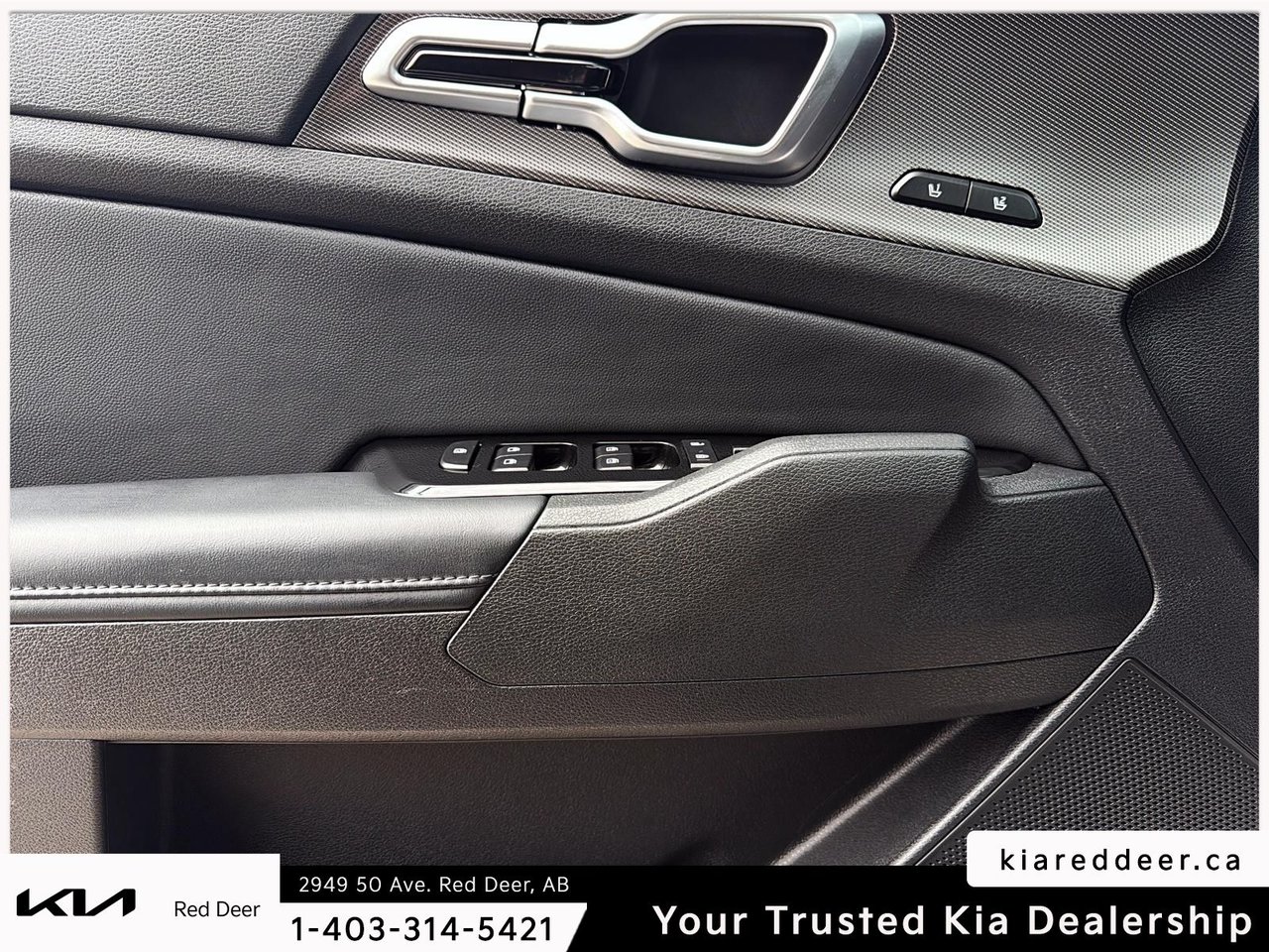 2024 Kia Sportage Plug-In Hybrid EX Premium-17