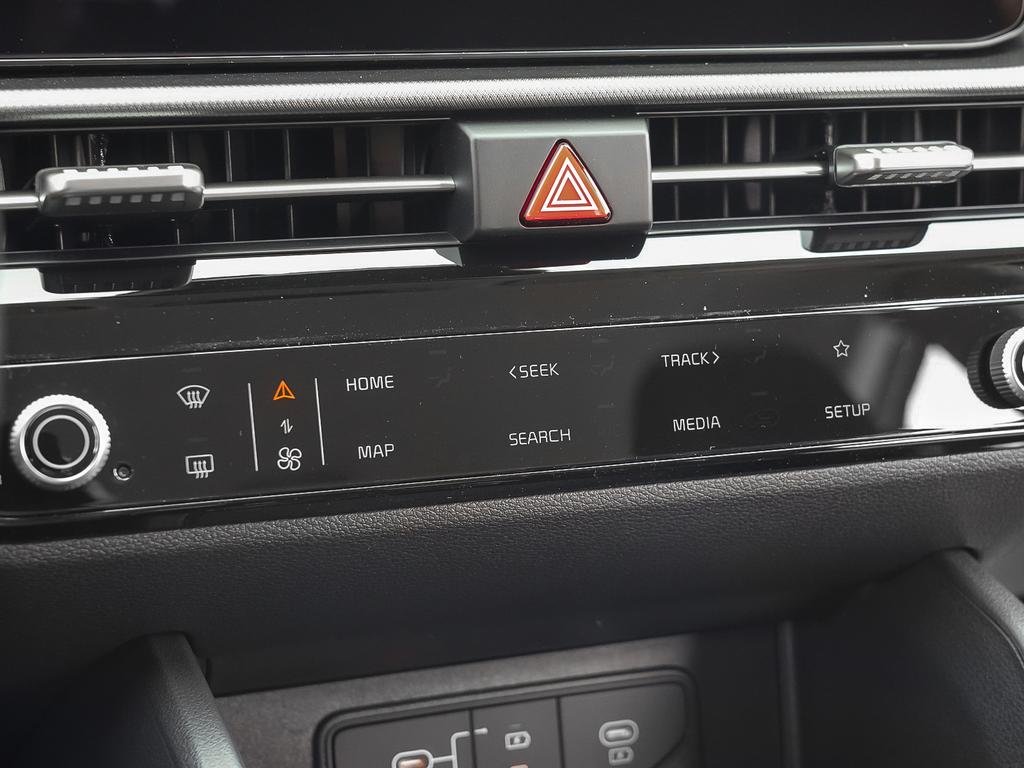 2026 Kia Sportage LX FWD-23