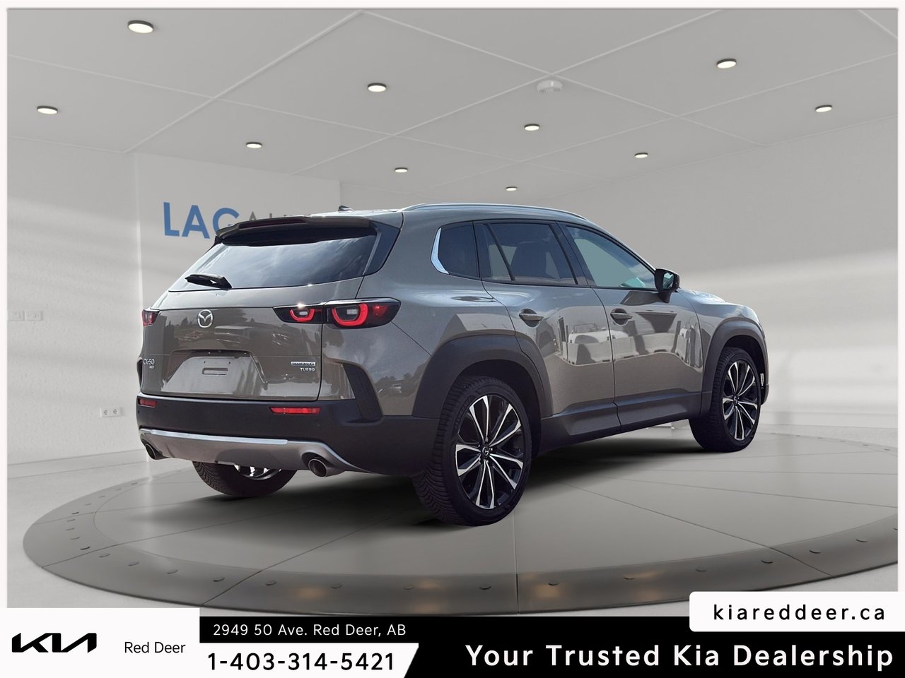 2025 Mazda CX-50 GT Turbo-4