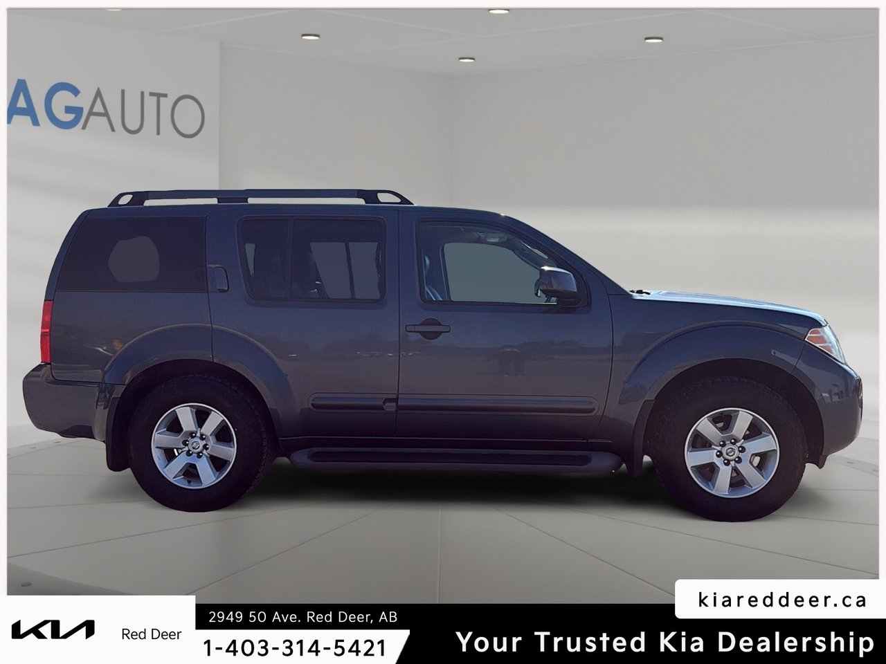 2012 Nissan Pathfinder SV-5