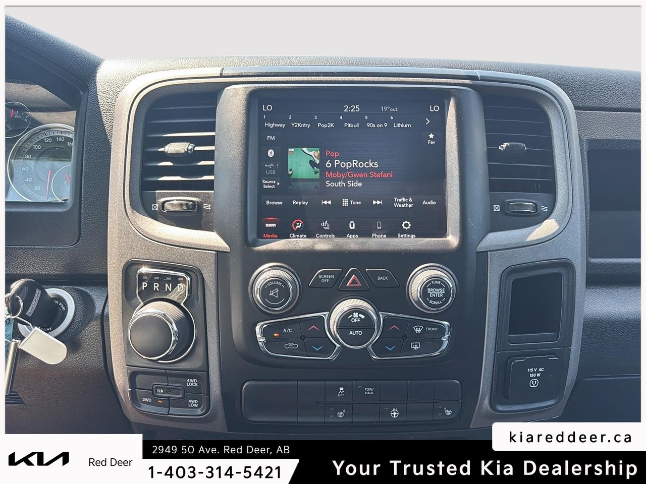 2021 Ram 1500 Classic Express-12