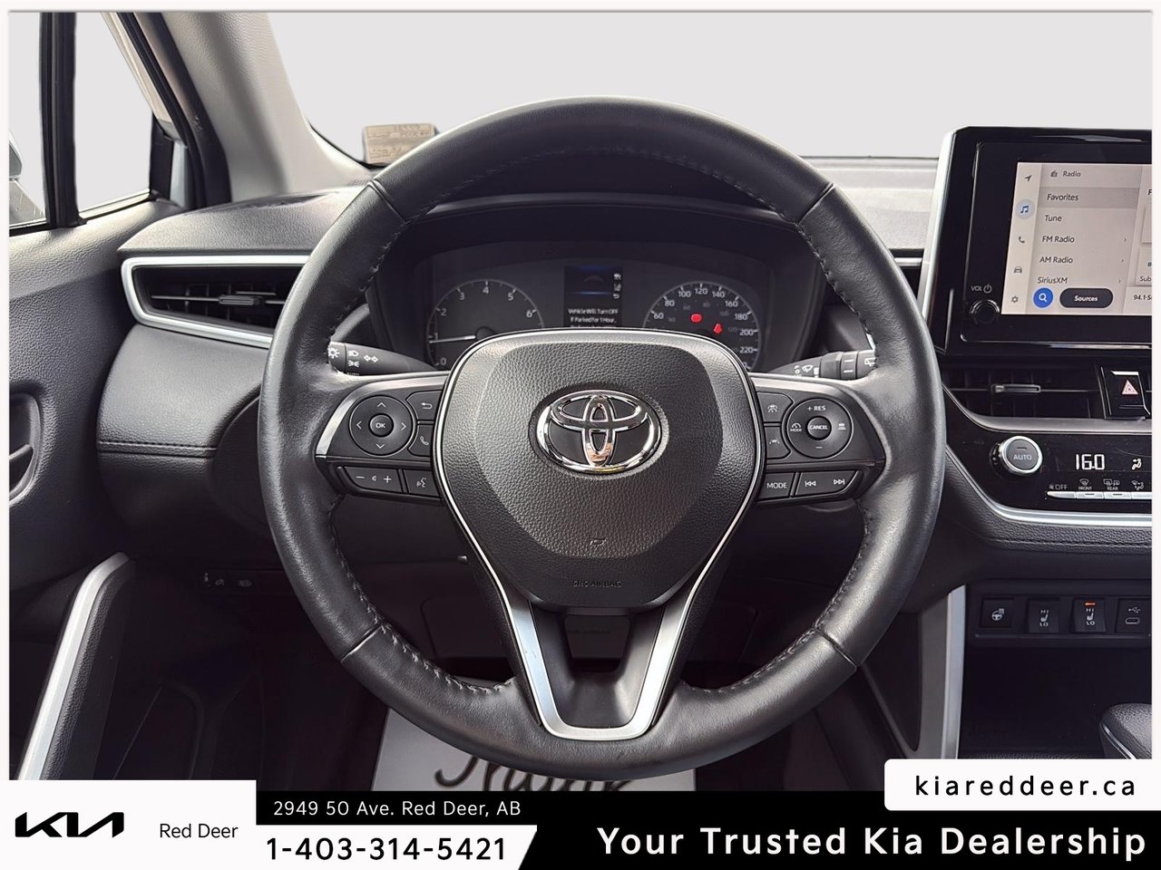 2024 Toyota Corolla Cross LE-10