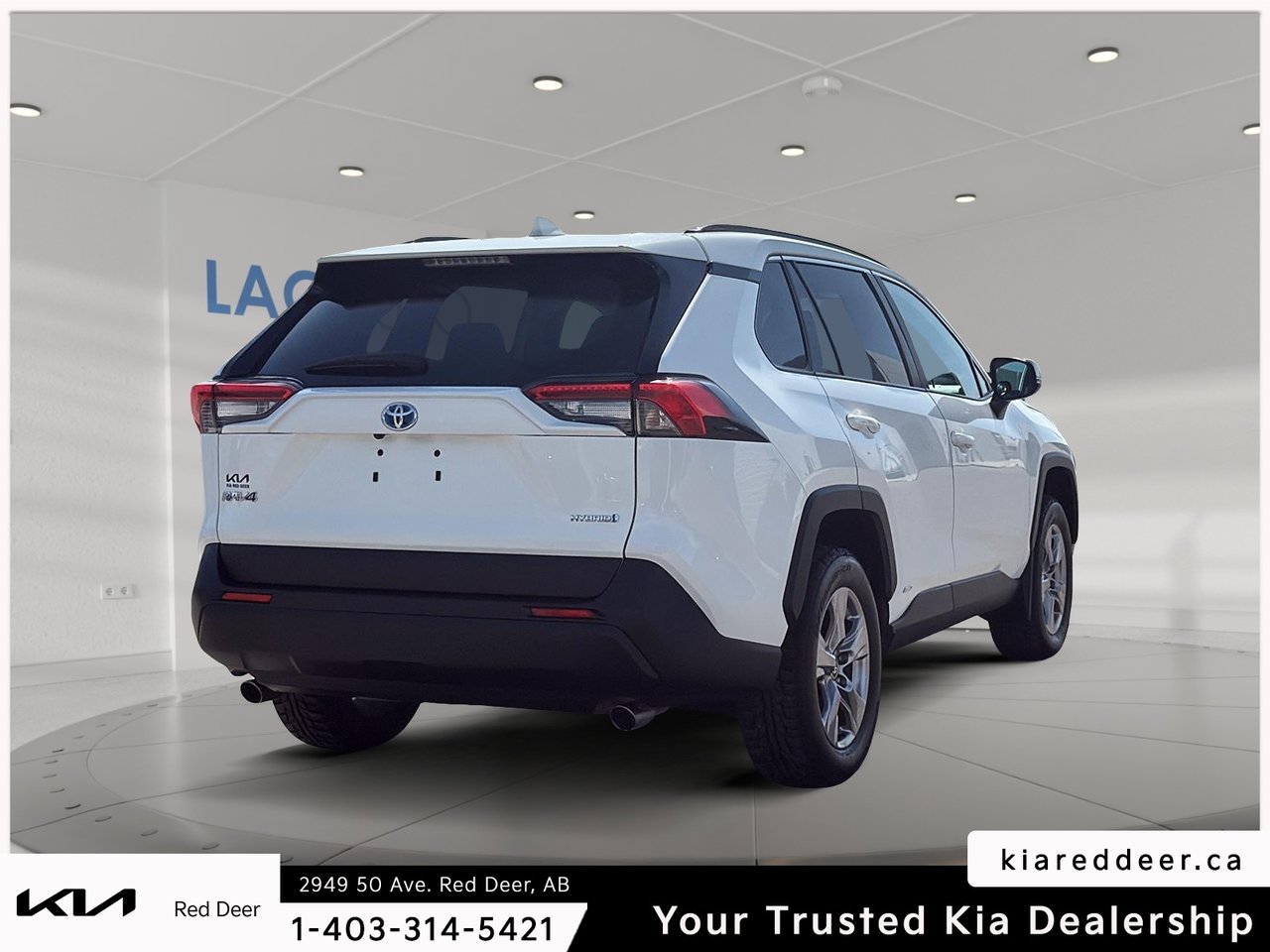 2023 Toyota RAV4 Hybrid LE-4