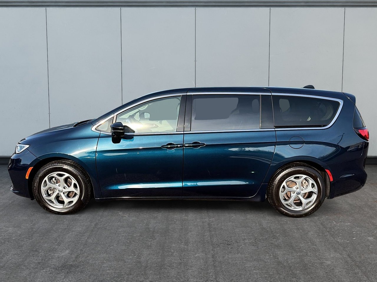 Chrysler Pacifica Limited 2024-4