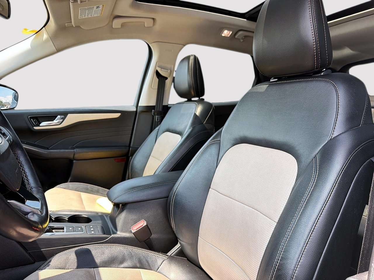 2021 Ford Escape Titanium Hybrid-8