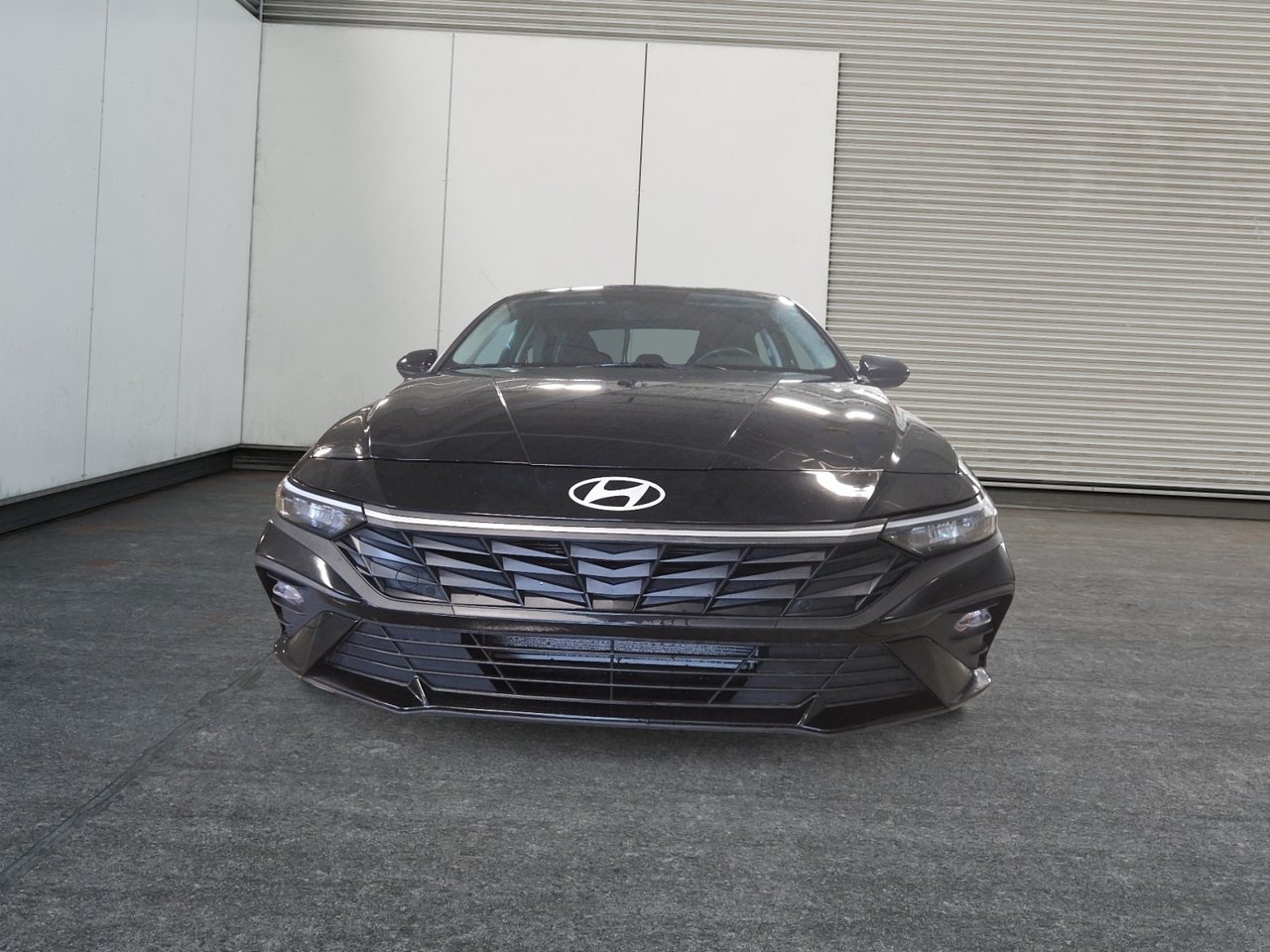 2025 Hyundai Elantra Preferred  Ensemble Tech-1