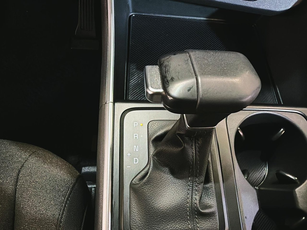 Kia Carnival LX + 2025-14