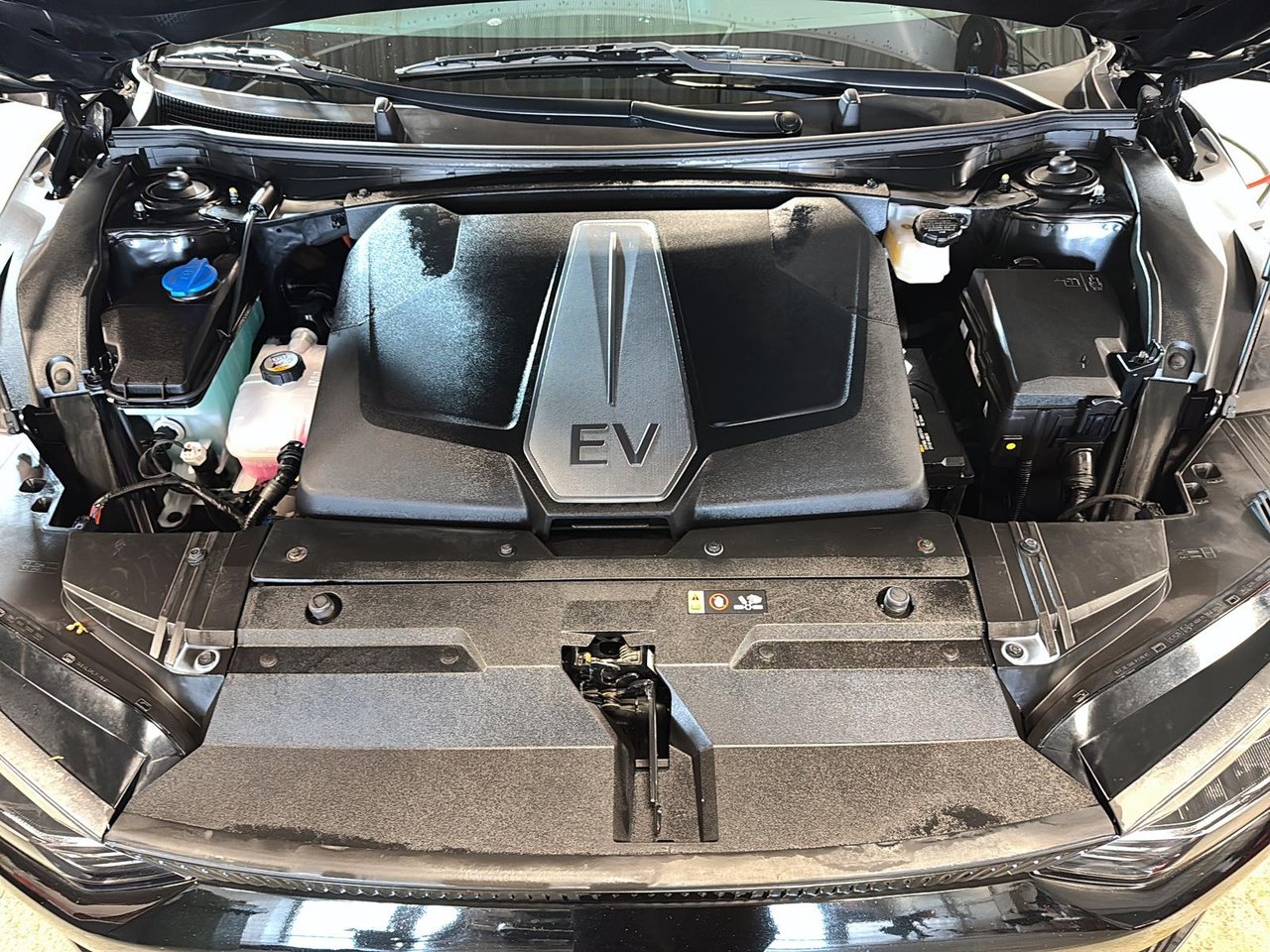 Kia EV6 LAND AWD 2024-7