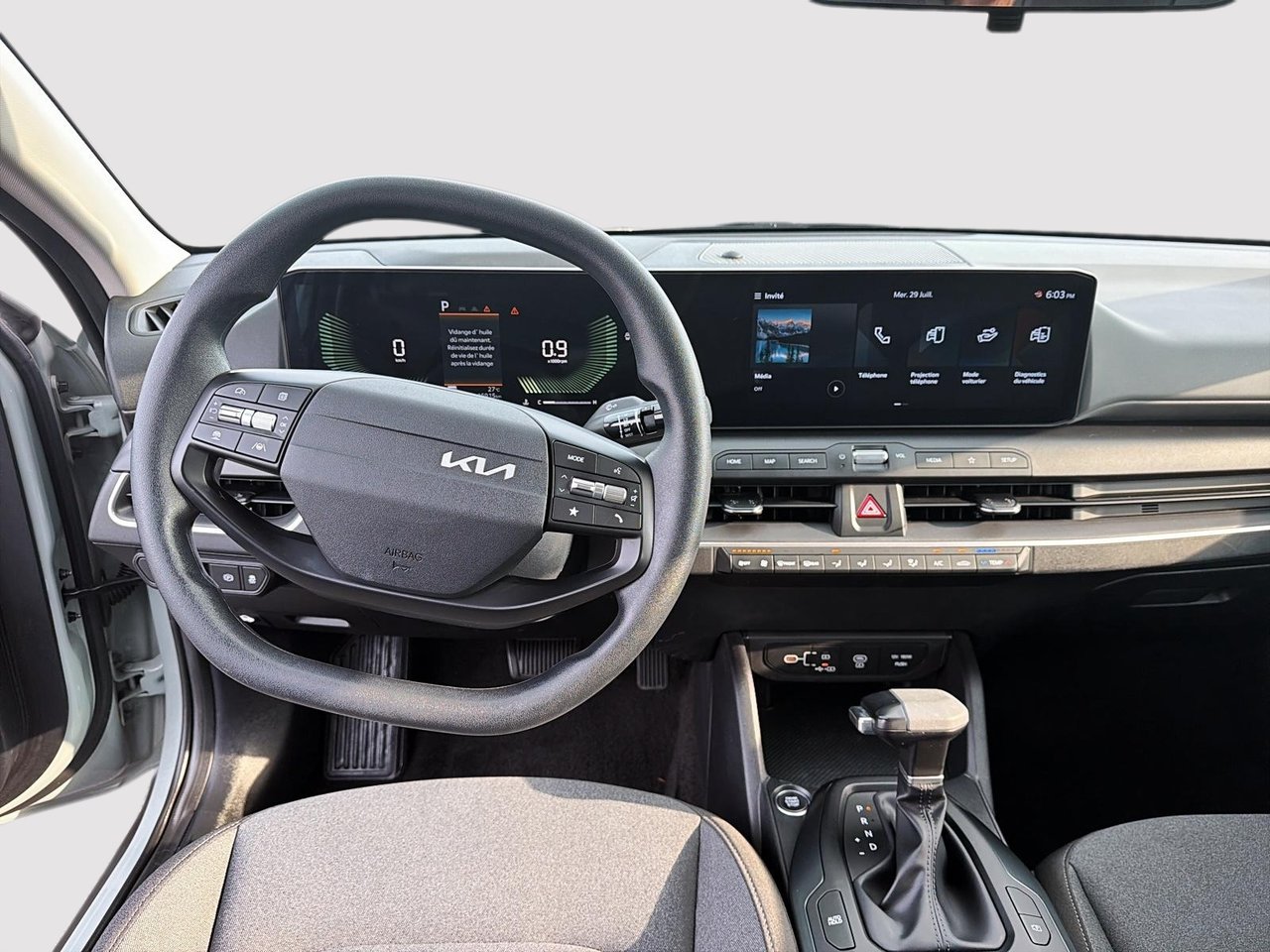 2025 Kia K4 LX-9