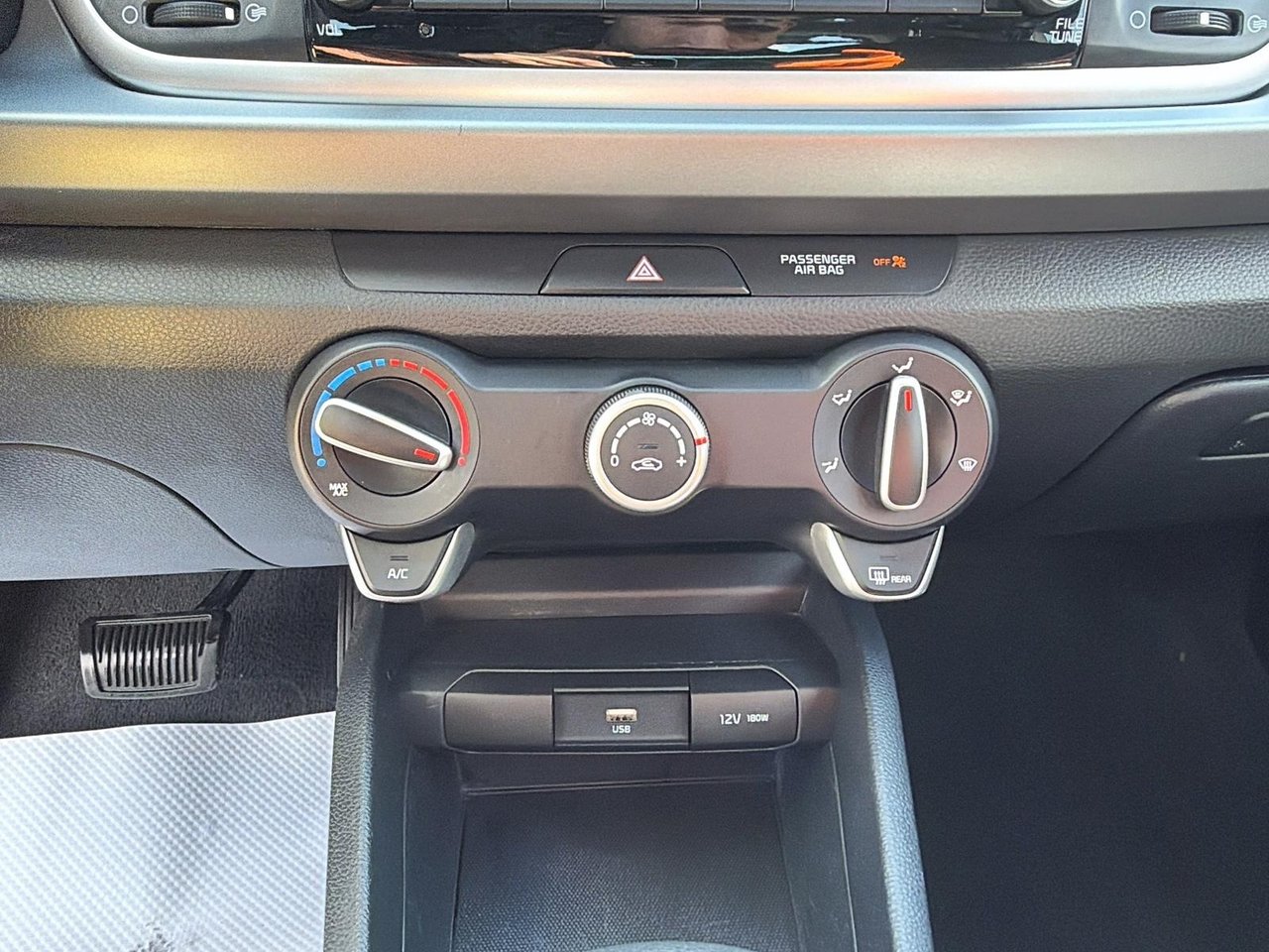 2021 Kia Rio 5-door LX +-13