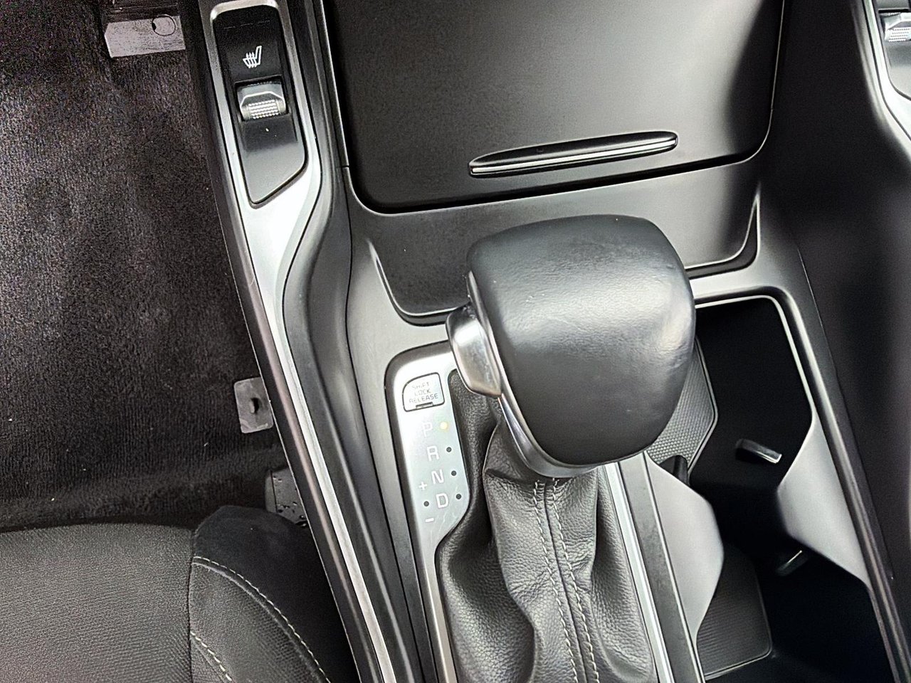 Kia Sorento LX + 2021-14