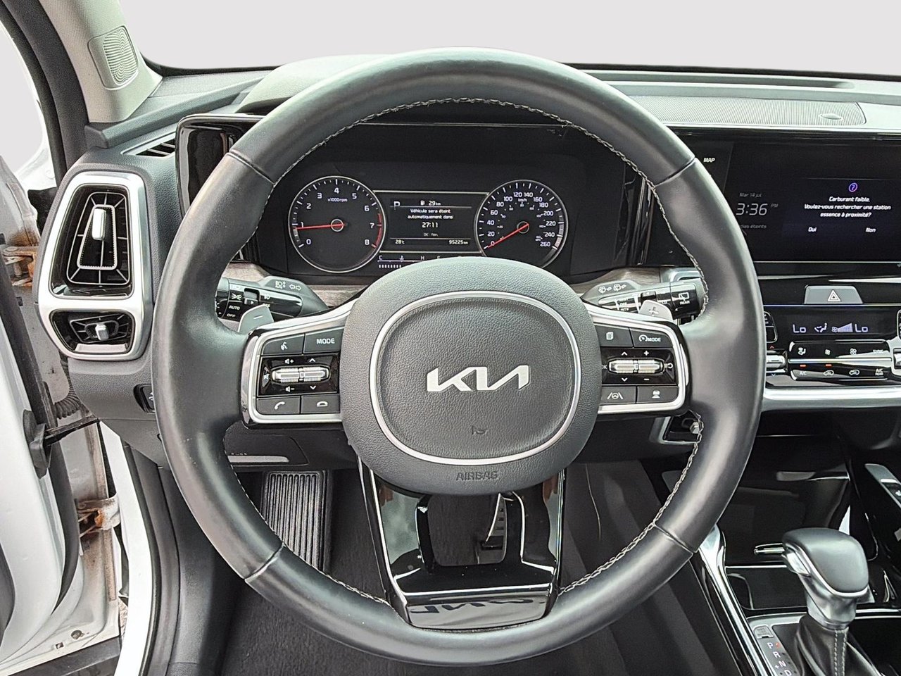 2022 Kia Sorento EX-11