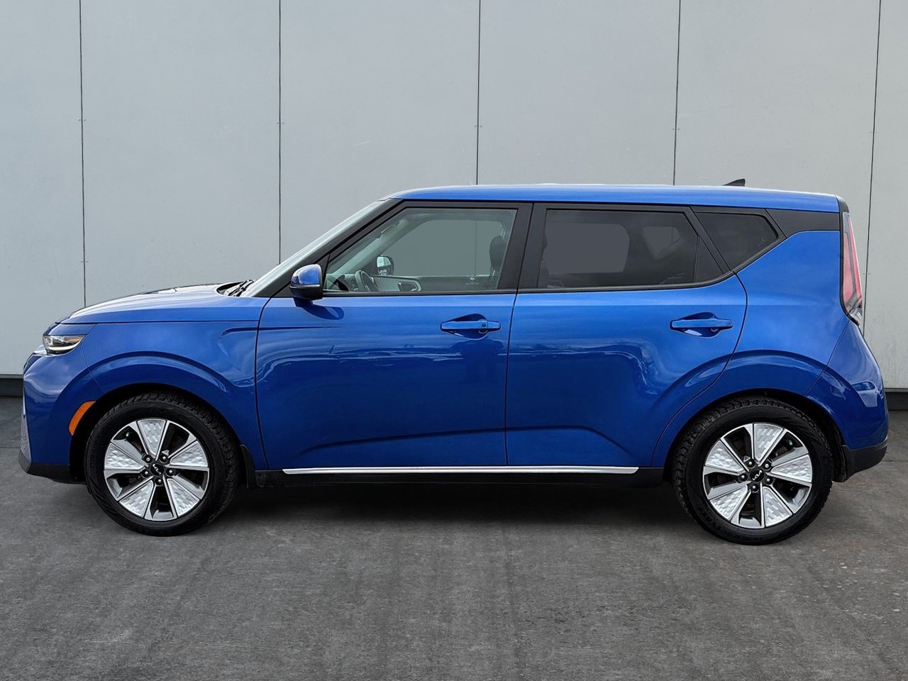 2023 Kia Soul EV EV Premium-4