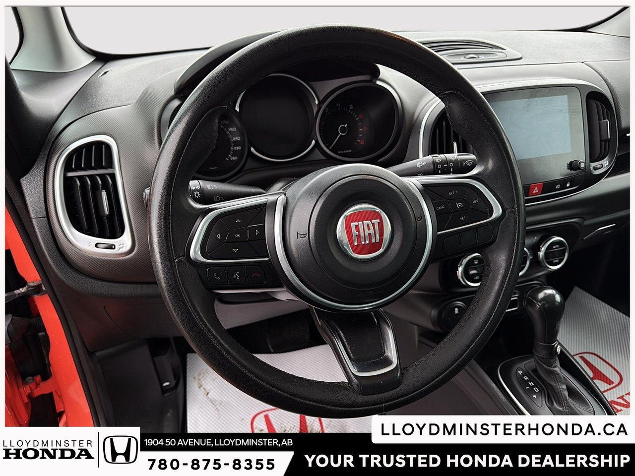 2018 Fiat 500L Trekking-13