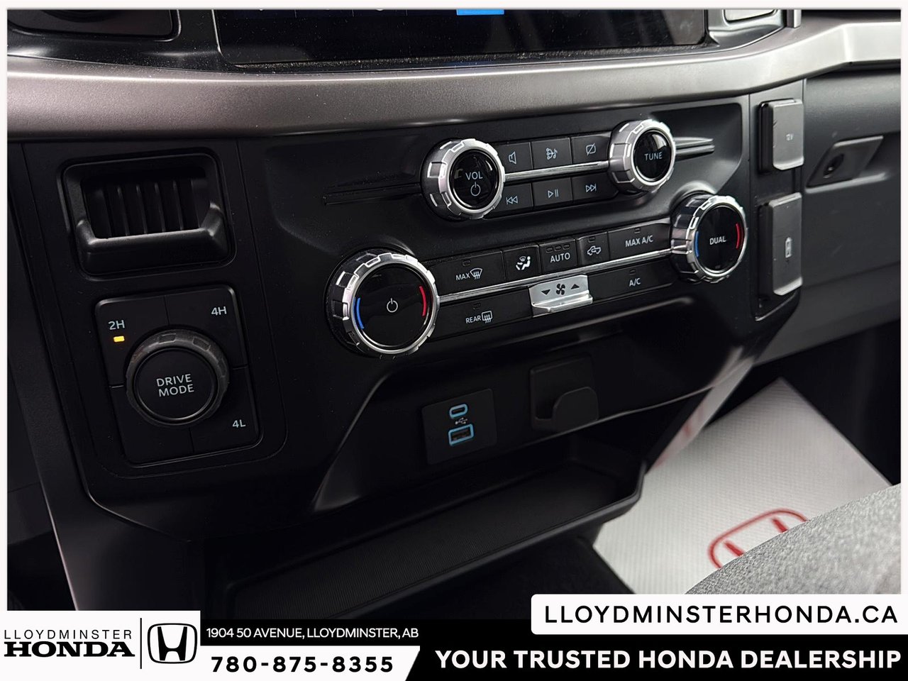 2024 Ford F-150 XLT-19