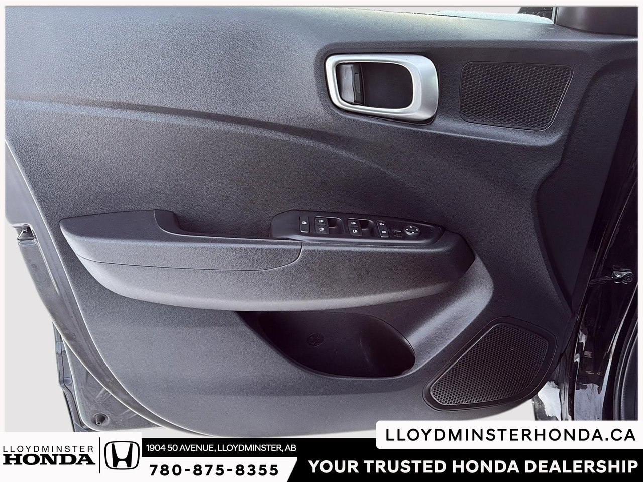 2021 Hyundai Venue Preferred-12