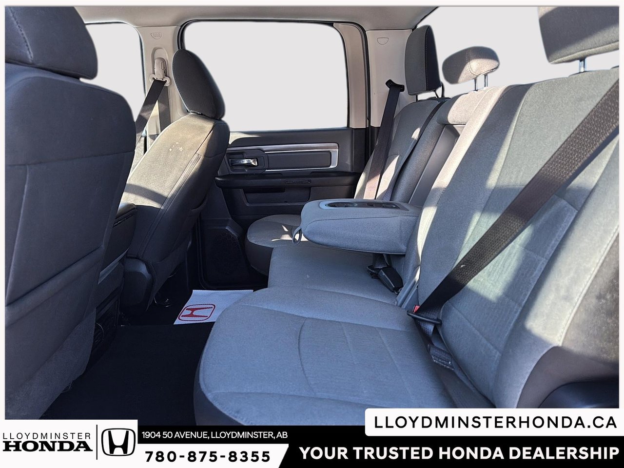 2023 Ram 1500 Classic SLT-9