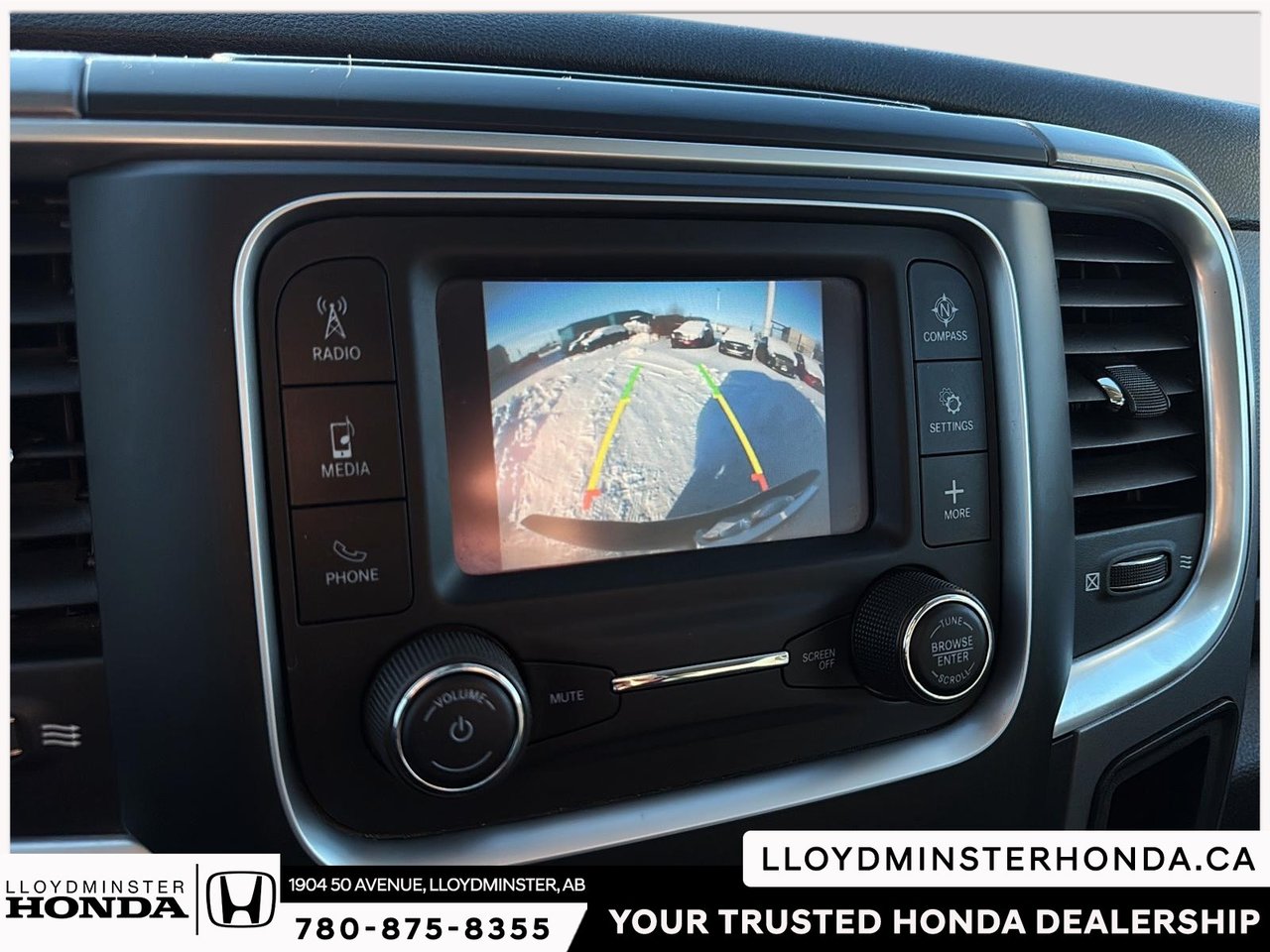 2023 Ram 1500 Classic SLT-20