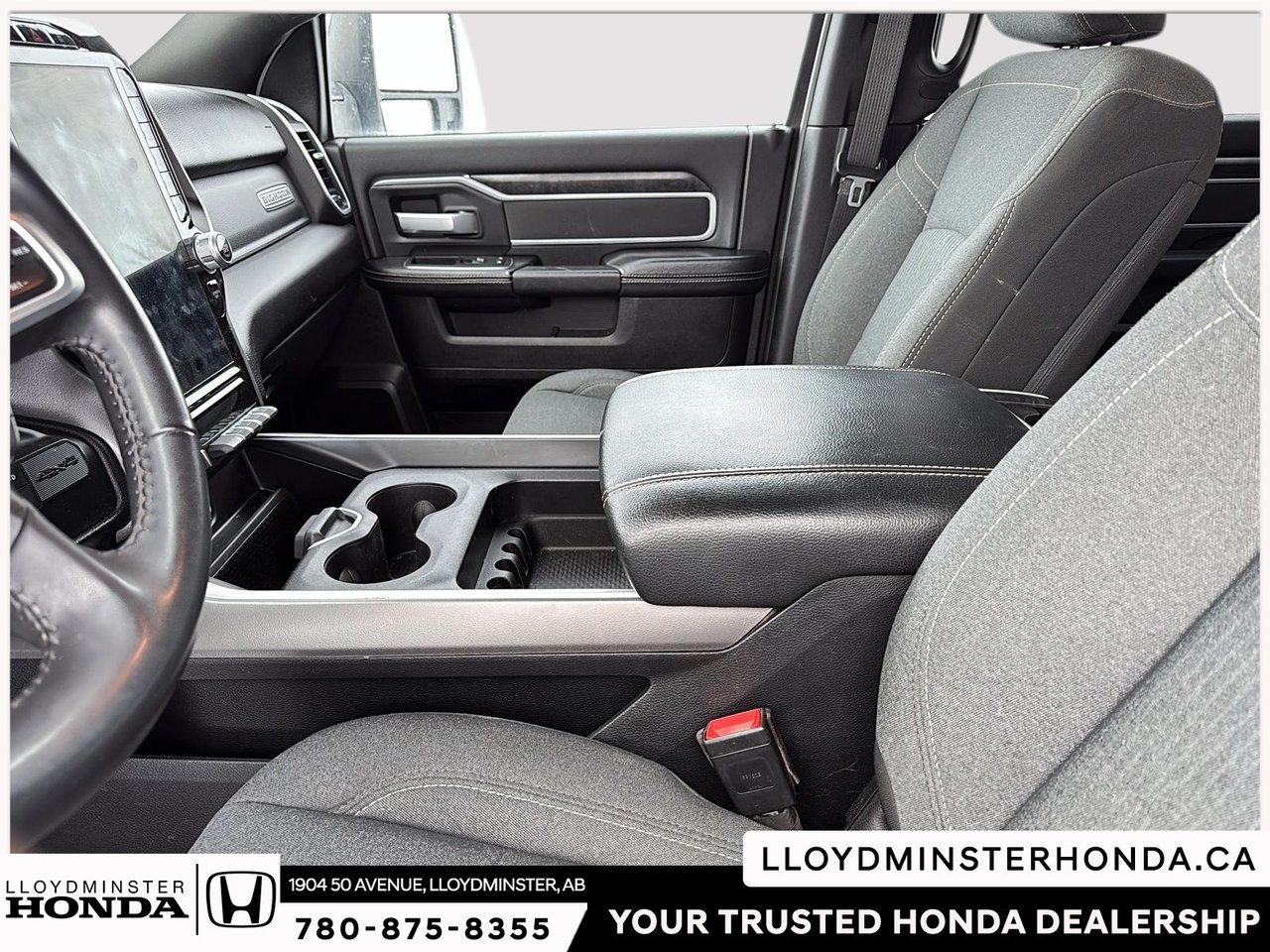 2024 Ram 2500 Big Horn-9