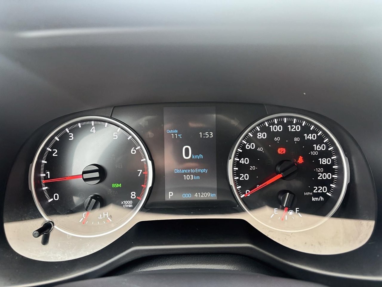 Toyota RAV4 LE AWD 2021-12