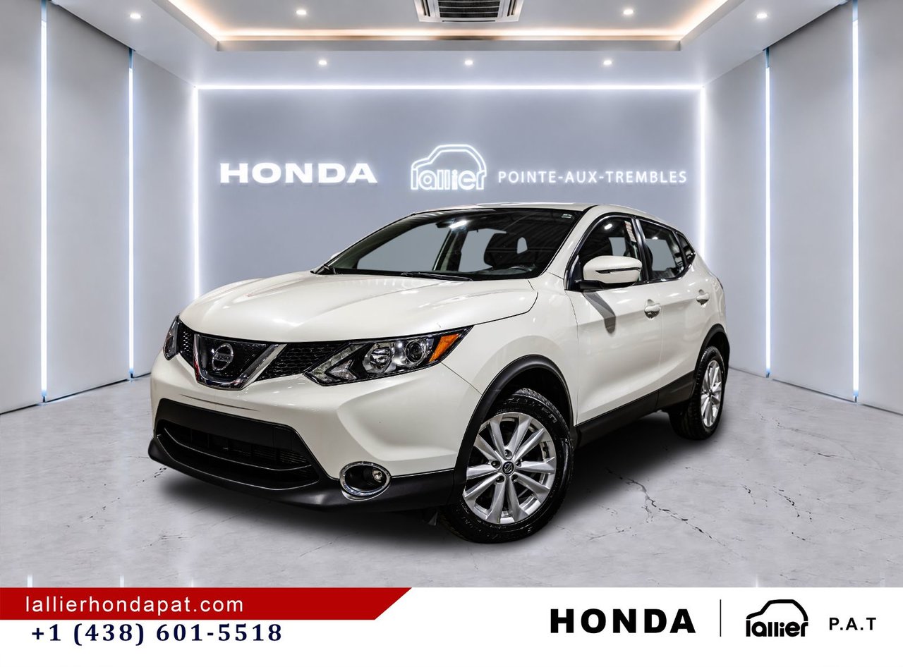 Glacier White 2019 Nissan Qashqai SUV / Crossover  Continuously Variable Transmission