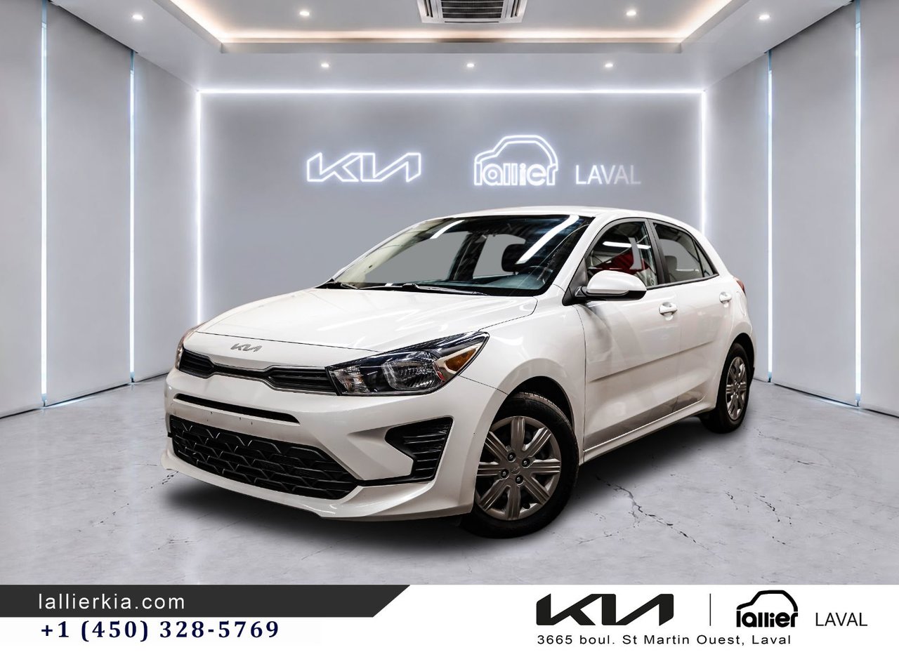 White 2022 Kia Rio5 Wagon  Manual
