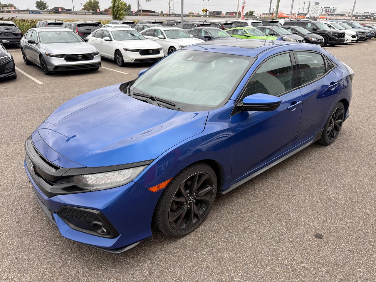 Aegean Blue Metallic 2017 Honda Civic Hatchback Hatchback Front-Wheel Drive Continuously Variable Transmission
