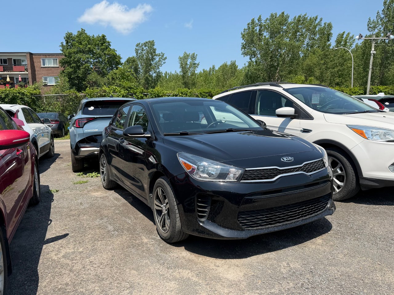 Black 2020 Kia Rio5 Wagon Front-Wheel Drive Automatic