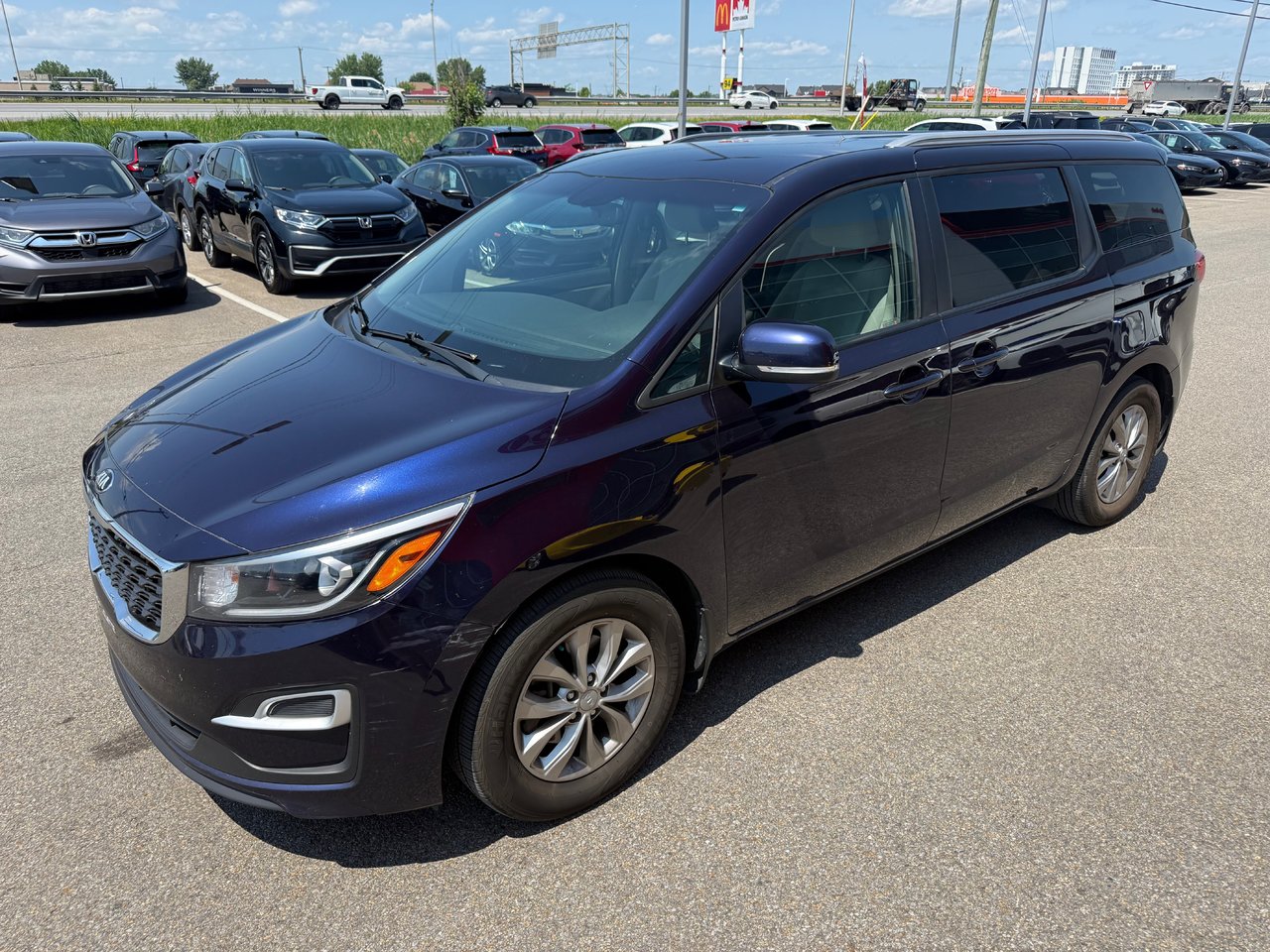 Mineral Blue 2020 Kia Sedona Minivan Front-Wheel Drive Automatic