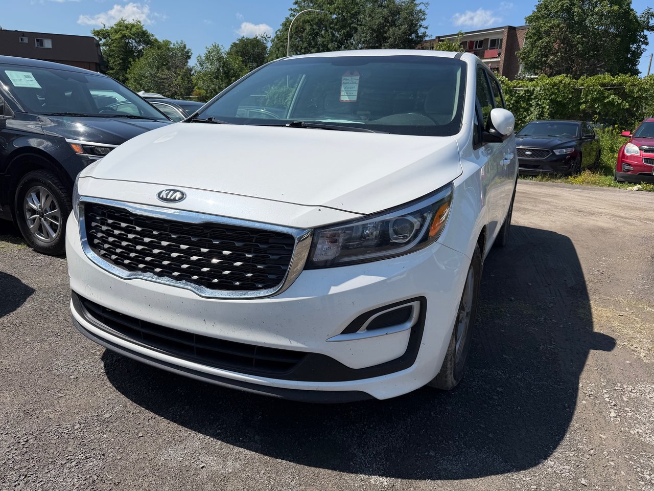 Snow White Pearl 2020 Kia Sedona Minivan Front-Wheel Drive Automatic
