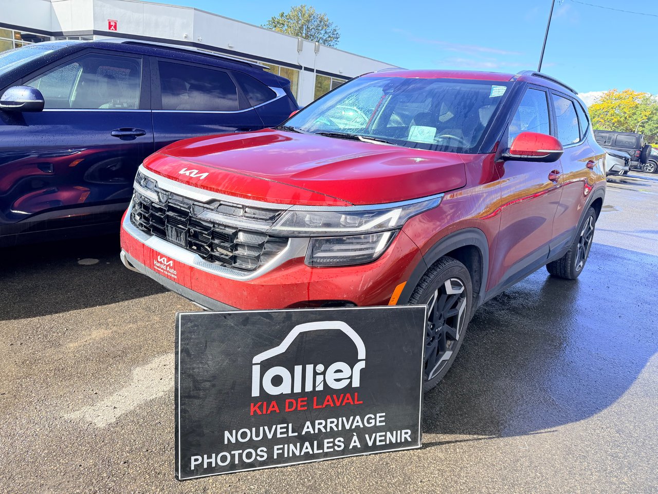 Lunar Orange 2025 Kia Seltos SUV / Crossover All-Wheel Drive Automatic