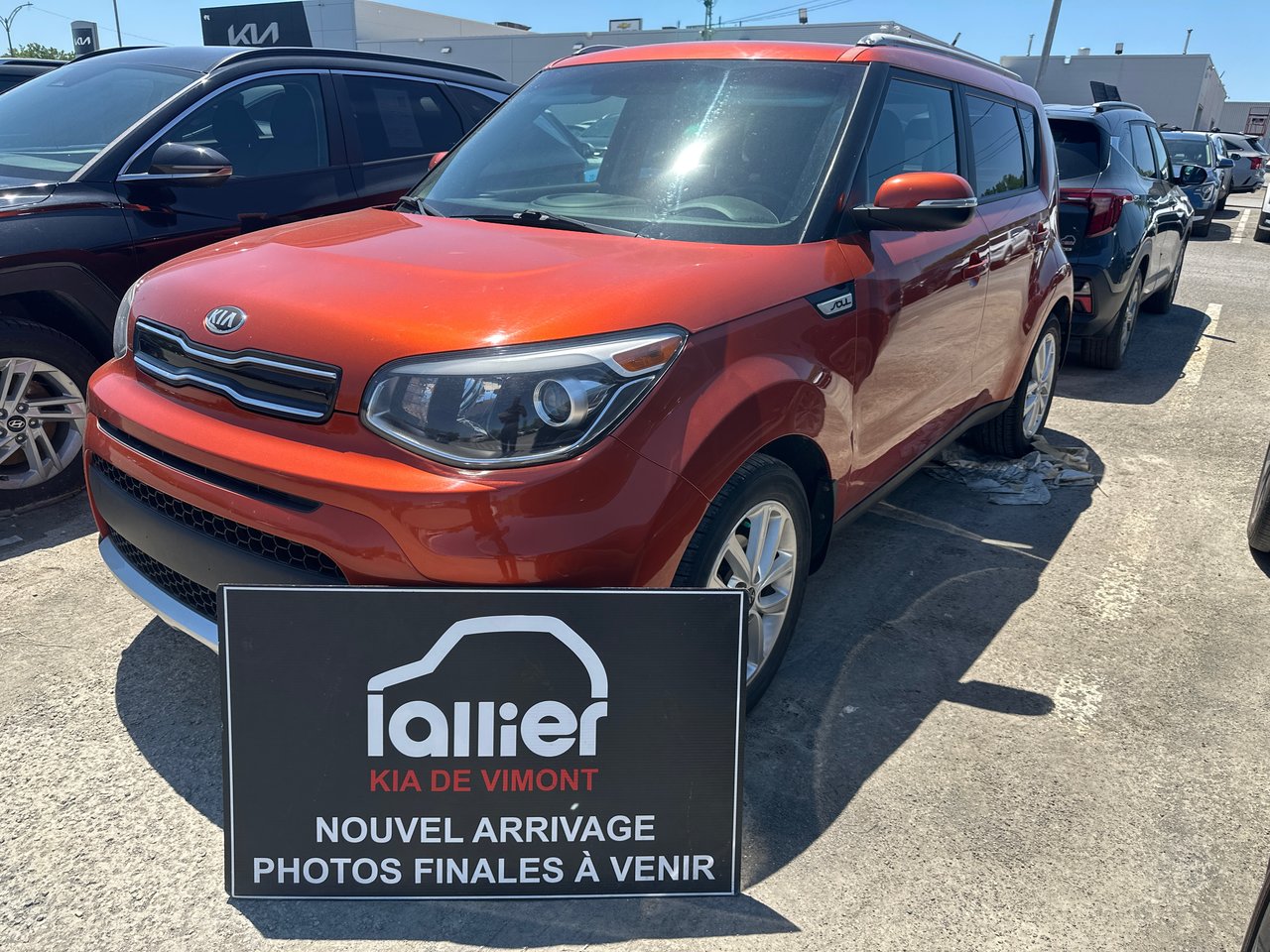Wild Orange 2018 Kia Soul EX Wagon Automatic