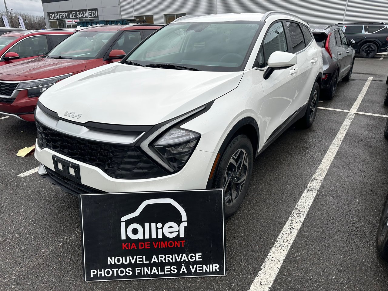 2024 Kia Sportage LX AWD