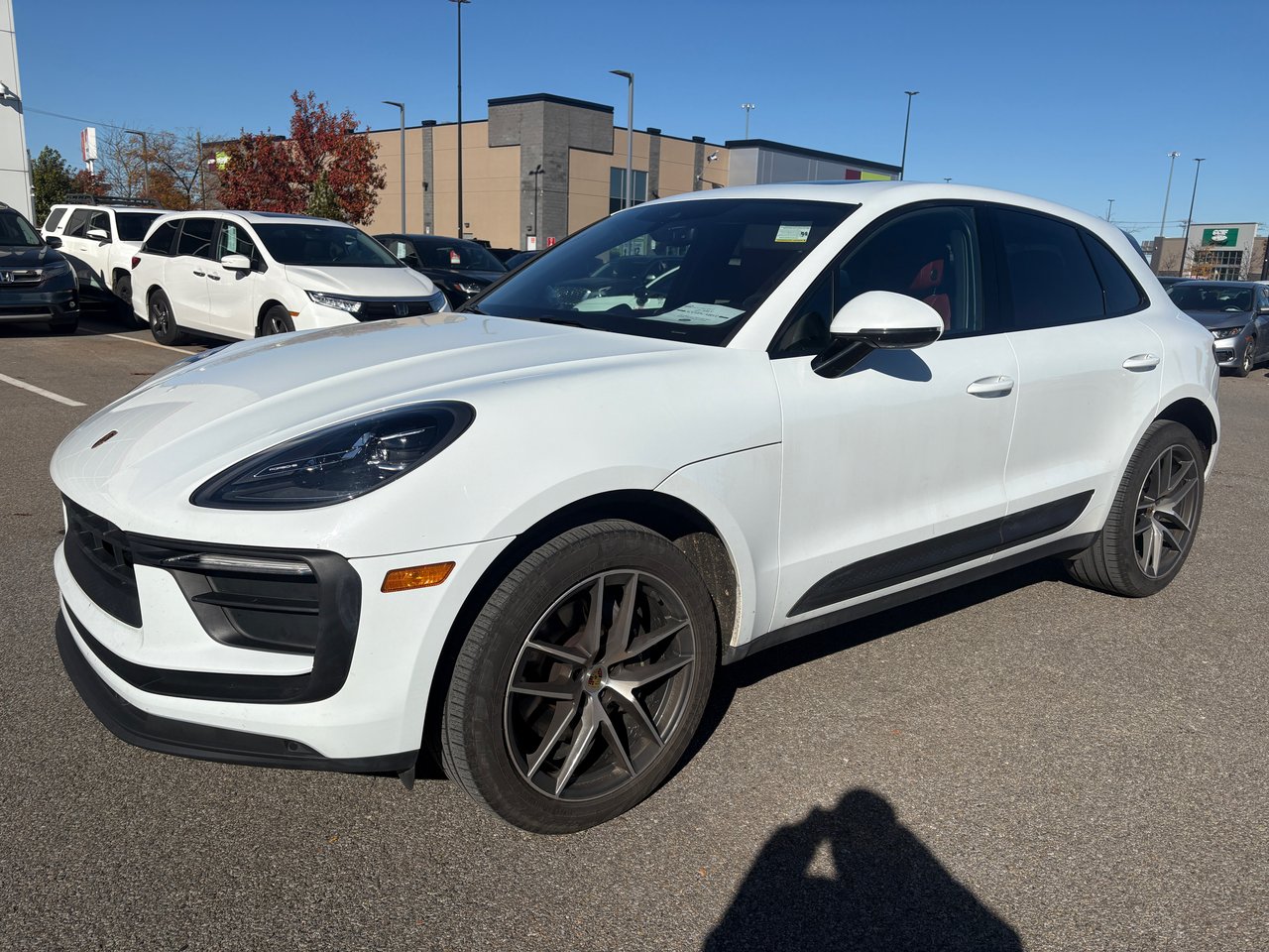 2022 Porsche Macan AWD