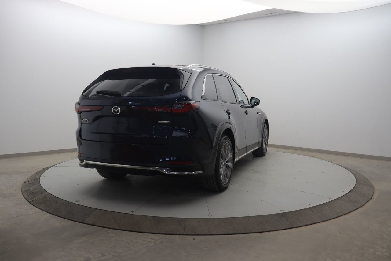 2024 Mazda CX-90