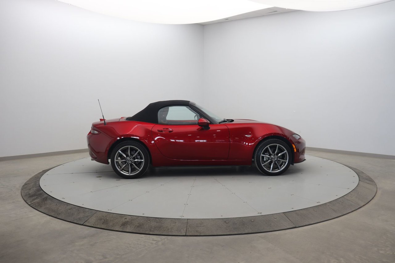 2023 Mazda MX-5