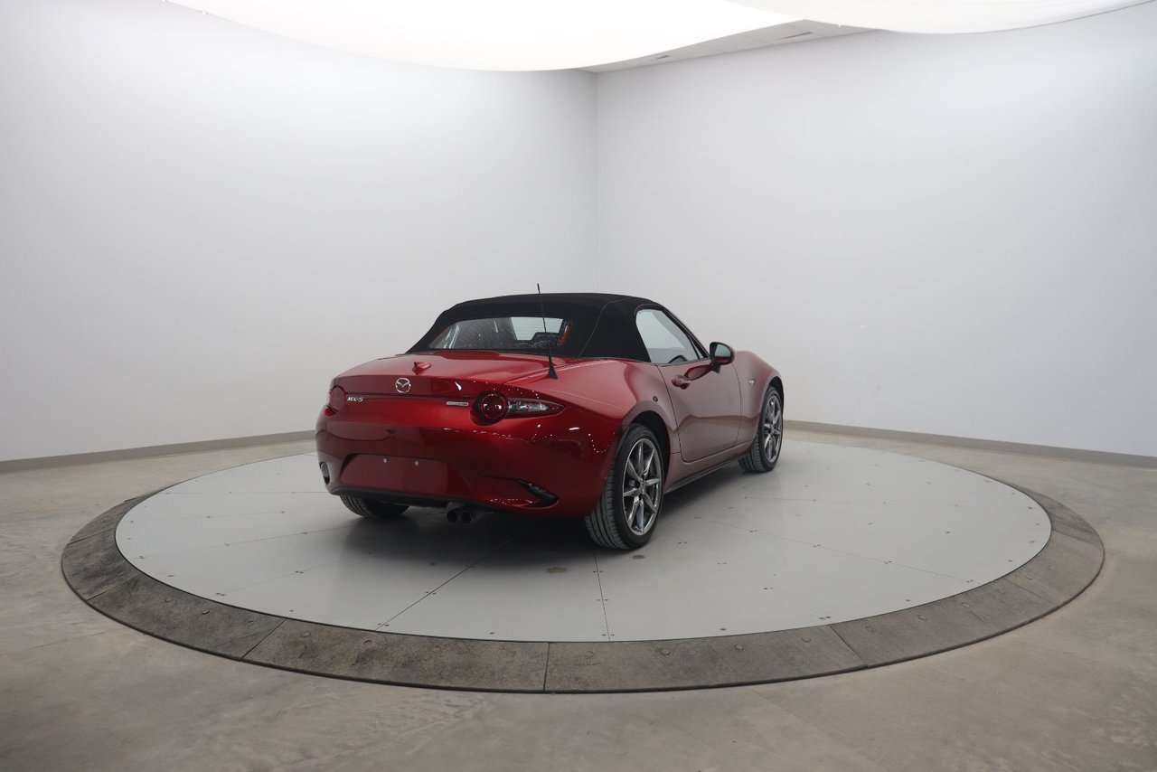 2023 Mazda MX-5