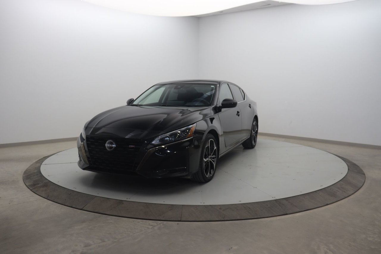 Nissan Altima SR 2023