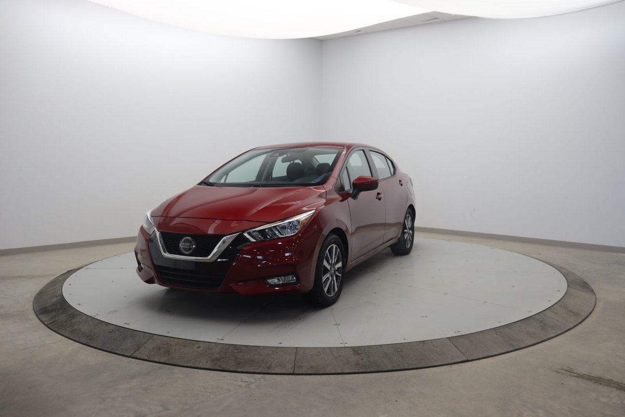 Nissan Versa SV 2021