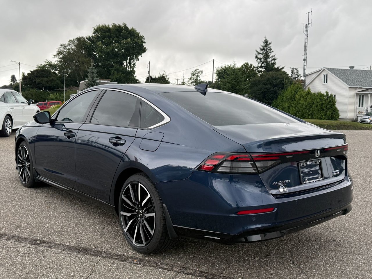 Honda Accord Hybrid Touring 2024-6
