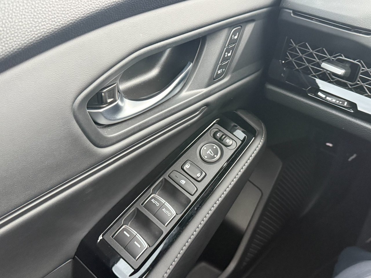 Honda Accord Hybrid Touring 2024-11